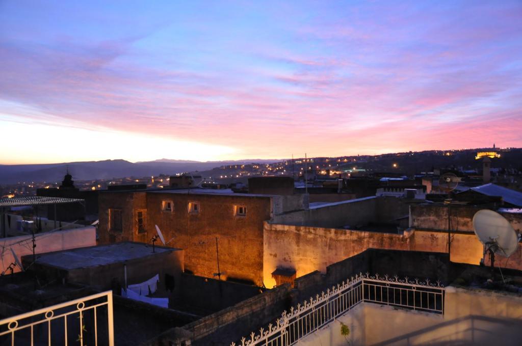 Riad Tizwa Fez Quarto foto