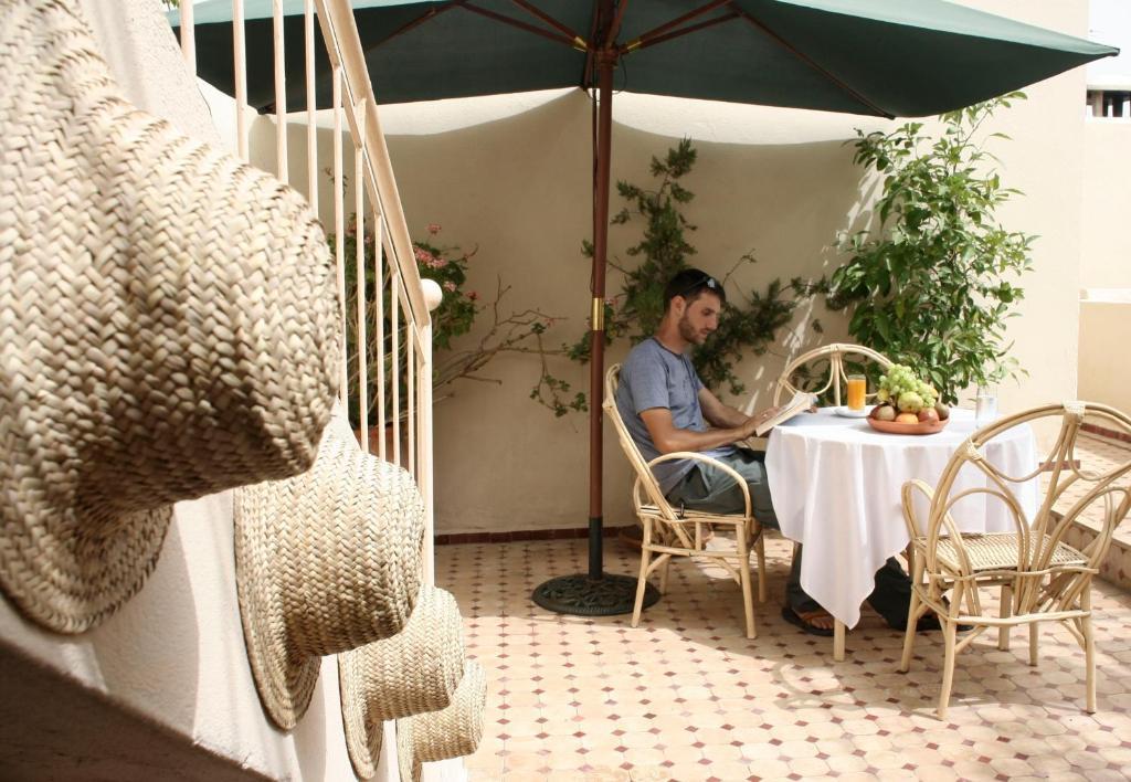 Riad Tizwa Fez Exterior foto